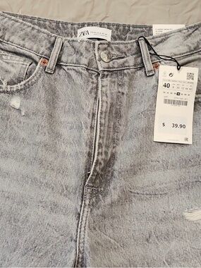 Zara High Rise Denim Classic Mom Fit Ankle Length jeans in gray